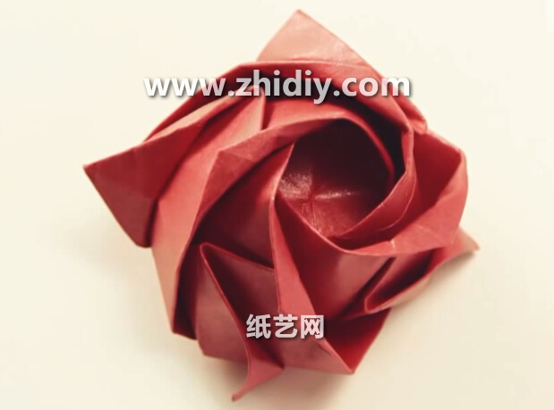 川崎玫瑰花的折法教程大全手把手教你制作出漂亮的手工折纸川崎玫瑰