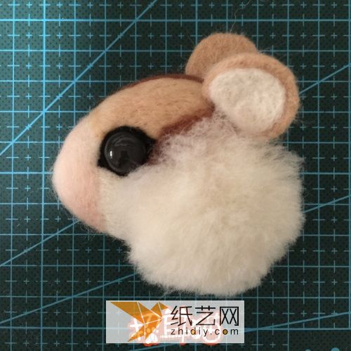 【招耳猫】羊毛毡教程之松鼠胸针 第31步