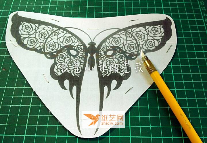 蝴蝶纸雕 第3步