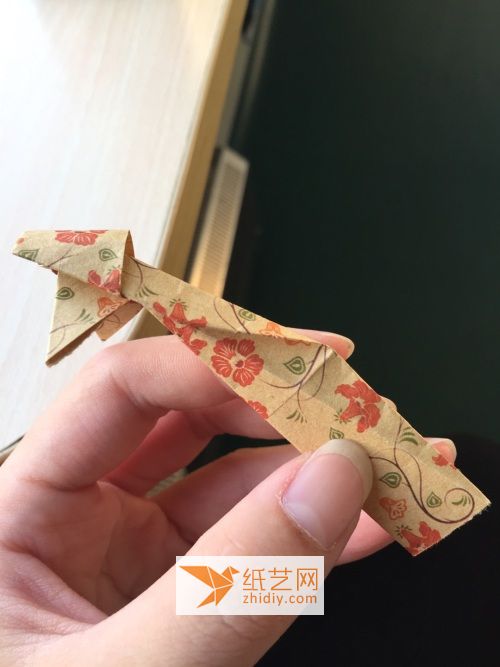 折纸金鱼 第22步