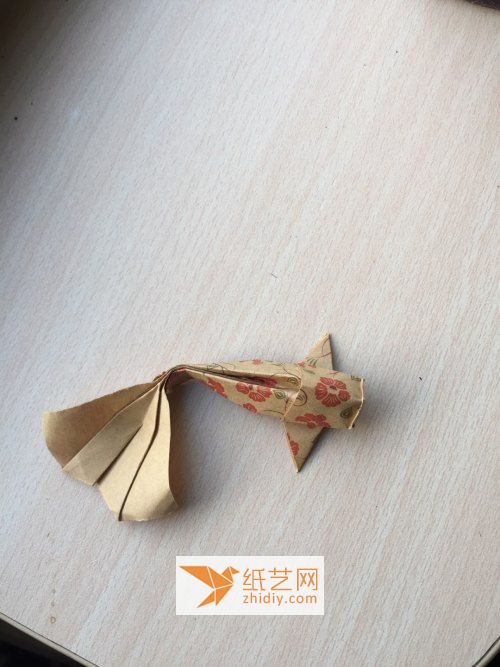 折纸金鱼 第36步