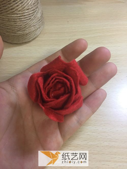 一眼就爱上的玫瑰（不织布） 第31步