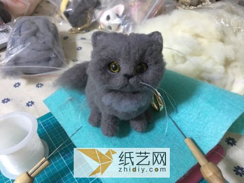 「槿时」羊毛毡灰色植毛猫咪制作教程 第13步