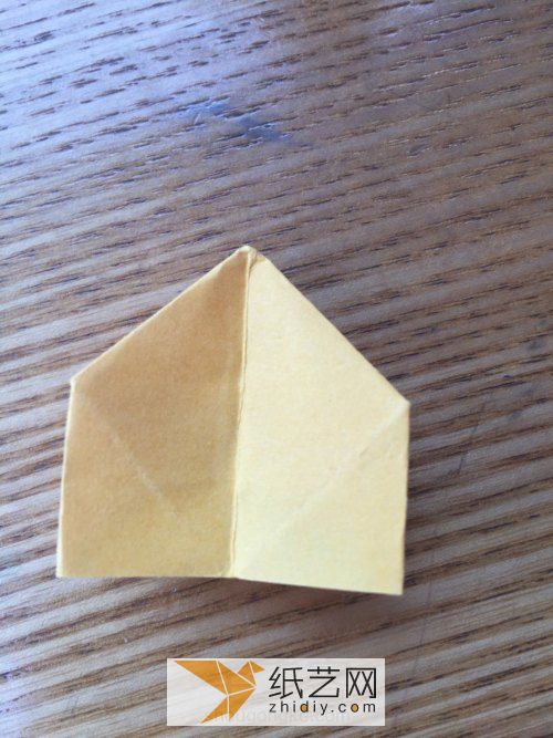 超简单纸折玫瑰 第16步