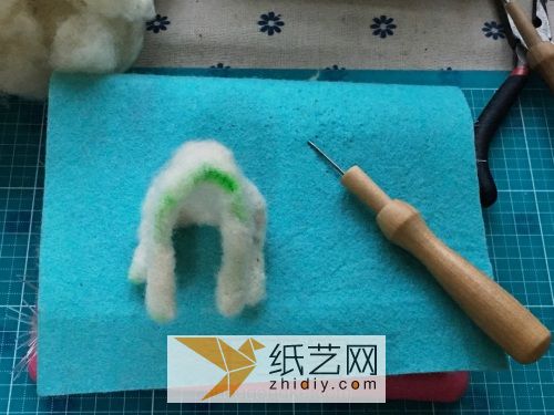 「槿时」羊毛毡灰色植毛猫咪制作教程 第1步