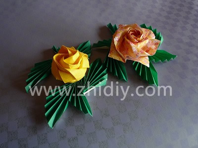 纸玫瑰花折纸叶子的制作教程两朵花完成效果图