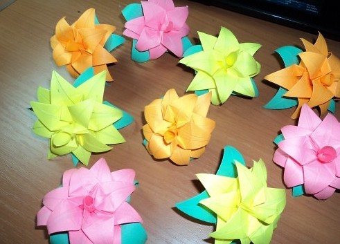 组合纸艺花的手工纸艺制作教程手把手教你制作漂亮的组合纸艺花