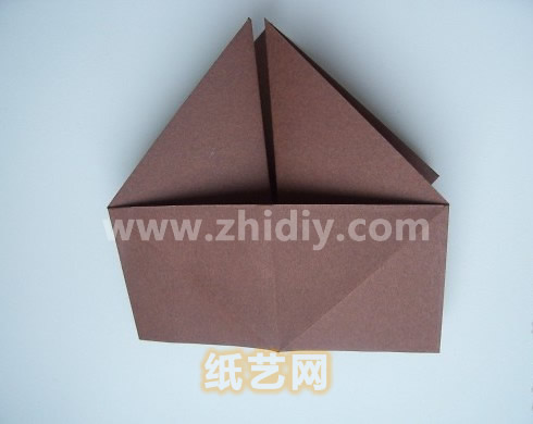 折纸展开之后是一个长方形的结构