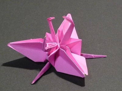 三联千纸鹤折纸教程完成后精美的效果图