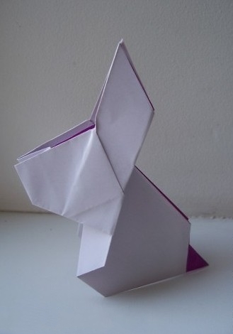 折纸小兔子教程完成后精美的效果图
