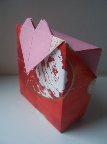 情人节|春节必备折纸礼盒制作教程完成后精美的效果图