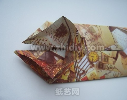 折纸千纸鹤信封教程制作过程中的第二十六步