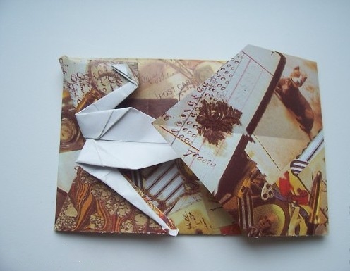 折纸千纸鹤信封教程完成后精美的效果图