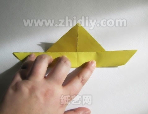 折纸风信子制作教程制作过程中的第五步