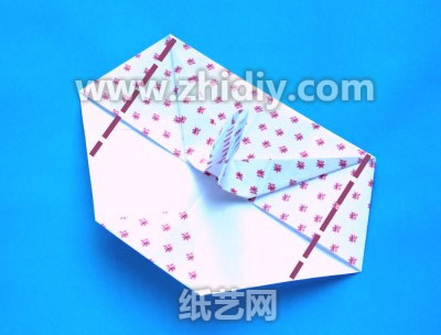 对于折纸模型的把握可以保证折纸的精确性