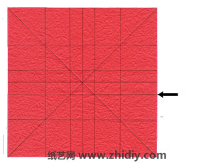 手工折纸简单螺旋玫瑰教程制作过程中的第十五步