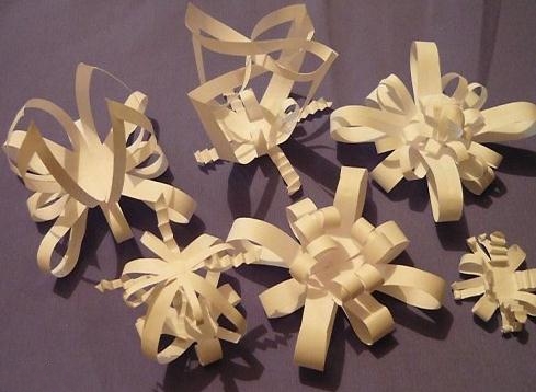 纸编花的圣诞节手工纸艺装饰教程手把手教你制作精彩的圣诞纸编花