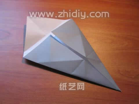 折纸动物大全图解犀牛折纸教程制作过程中的第五步