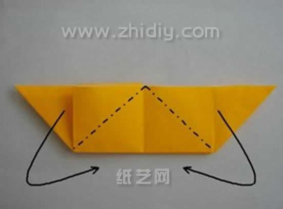 箭头的指示可以让手工折纸的操作变得更加的轻松
