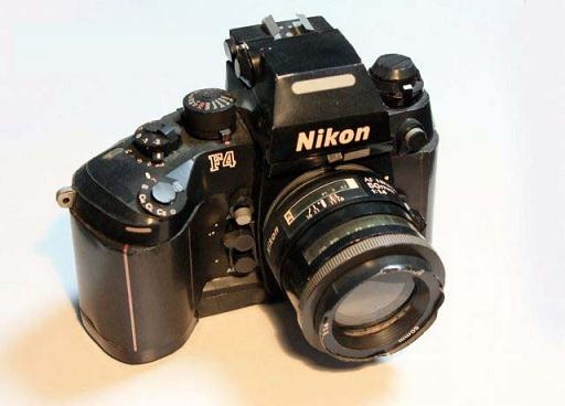【纸模型】尼康Nikon F4单反相机纸模型免费下载