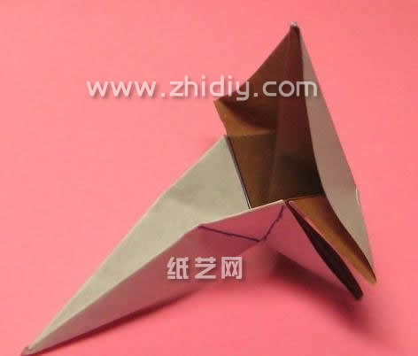 基本的折纸模型内部展开形式使得折纸操作变得更加有趣
