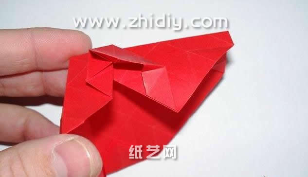 罗斯巴德折纸玫瑰手工diy教程—七夕情人节礼物过程中的第十八步