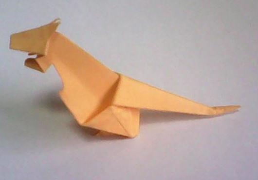 这是一个很简单的折纸袋鼠折纸大全图解教程让我们可以很轻松的制作出一个折纸松鼠来