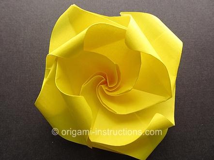 简单的旋转折纸玫瑰的折法手把手教你学习如何折纸玫瑰