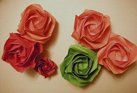 新川崎纸玫瑰的折叠教程时一个新式折纸玫瑰的制作教程