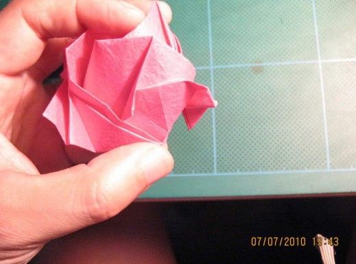 50种常见的简单玫瑰折法图解教程告诉你怎么折纸玫瑰花