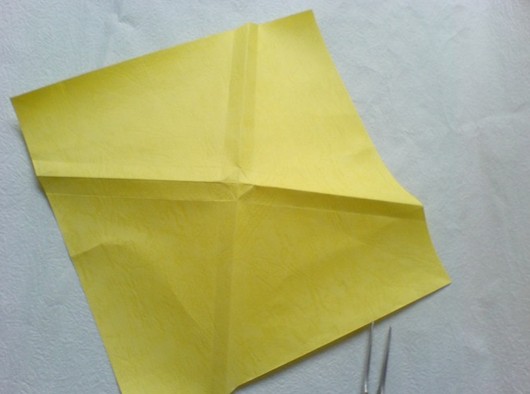 降低折痕的数量可以降低折纸玫瑰折法的难度