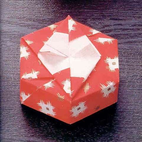 桃谷好英基本款扭曲六边形折纸盒子图纸教程手把手教你制作折纸盒子
