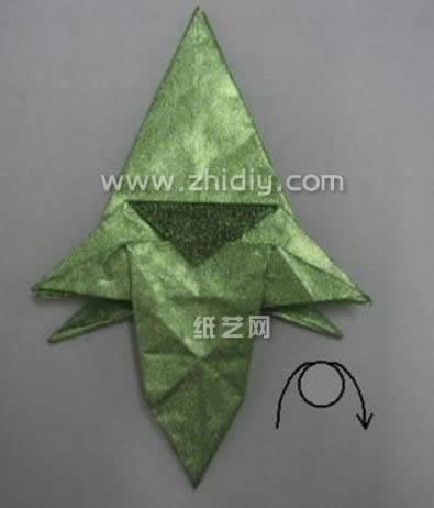 折纸翠鸟是折纸鸟中制作方法上面比较简单的一种