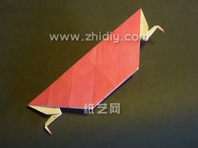 千纸鹤的折法图解教程是千纸鹤折叠中需要克服的问题