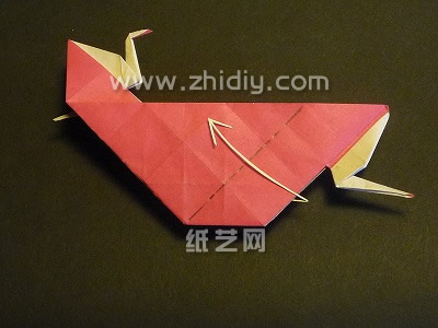 学习千纸鹤的折法可以让更多的人学会漂亮的千纸鹤折叠