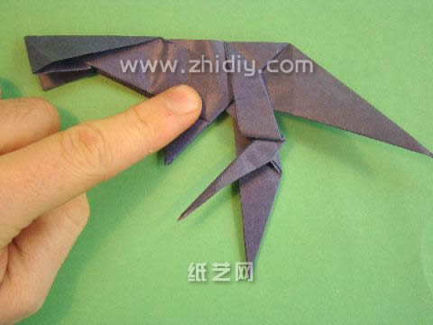 经典的折纸恐龙制作教程图解教你如何完成一个超酷的折纸恐龙制作