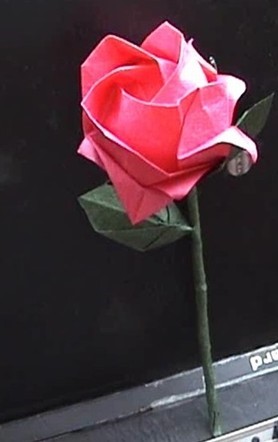 完整折纸玫瑰花的折纸大全图解教程手把手教你制作完整的折纸玫瑰花