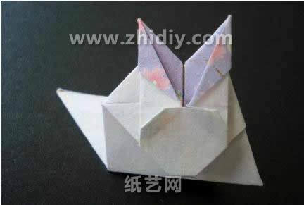 喜欢折纸制作的同学都可以尝试一下这个折纸兔子的立体塑形质感