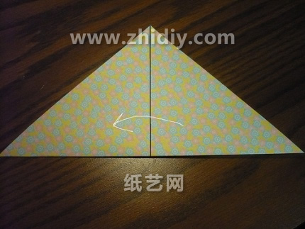 组合折纸的方式极大的简化了这个折纸八边形礼盒的制作