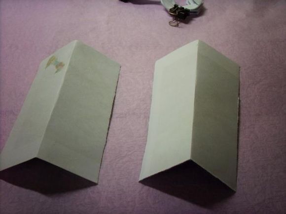 这个折纸神龙因为采用了组合折纸的方式而制作起来十分的简单