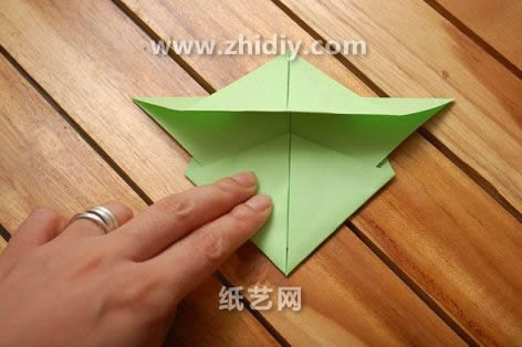 儿童折纸立体构型的塑造本身就可以提升折纸制作的品位和效果