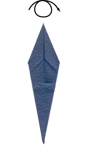 折纸燕子是一个较为简单的手工折纸制作操作