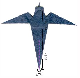 折纸燕子的基本构型体现出了手工动物折纸制作的精髓