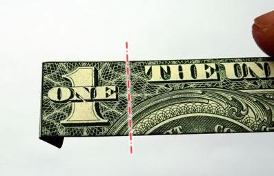 美元折纸戒指所使用的材料就是大家非常熟悉的美元