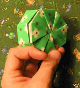 学习折纸八边形盒子的图解教程一步一步的制作构型漂亮的折纸盒子
