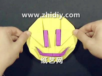 折纸大全图解教程手把手教你制作精美的折纸笑脸