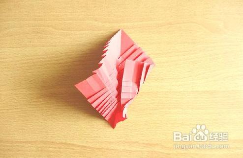 折纸阿布老师一步一步的教大家如何完成漂亮的折纸鲤鱼的制作教程
