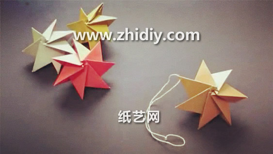 圣诞节折纸星星的折法教程手把手教你制作漂亮的圣诞折纸星星