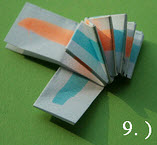 有效的折叠是保证最终的纸花立体感的一个关键