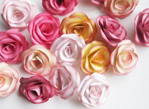 简单的手工纸玫瑰花的折纸图解教程教你制作精美的折纸玫瑰花
